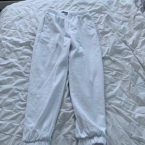 Size small / x small brandy Melville white sweatpants